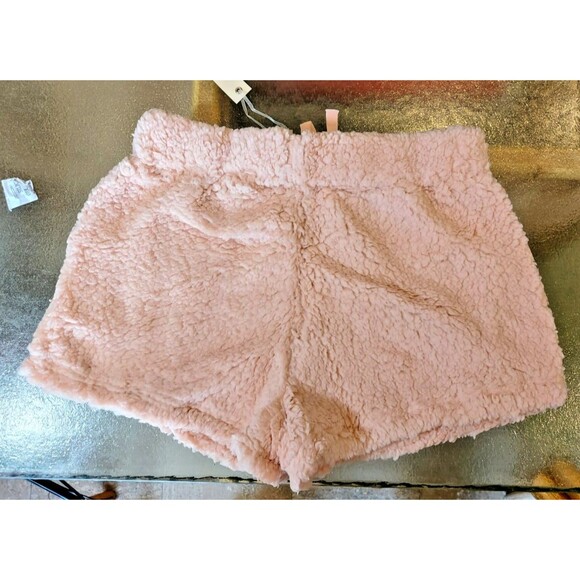 New She & Sky Pink Shaggy Fluffy Shorts size S NWT - Picture 1 of 6